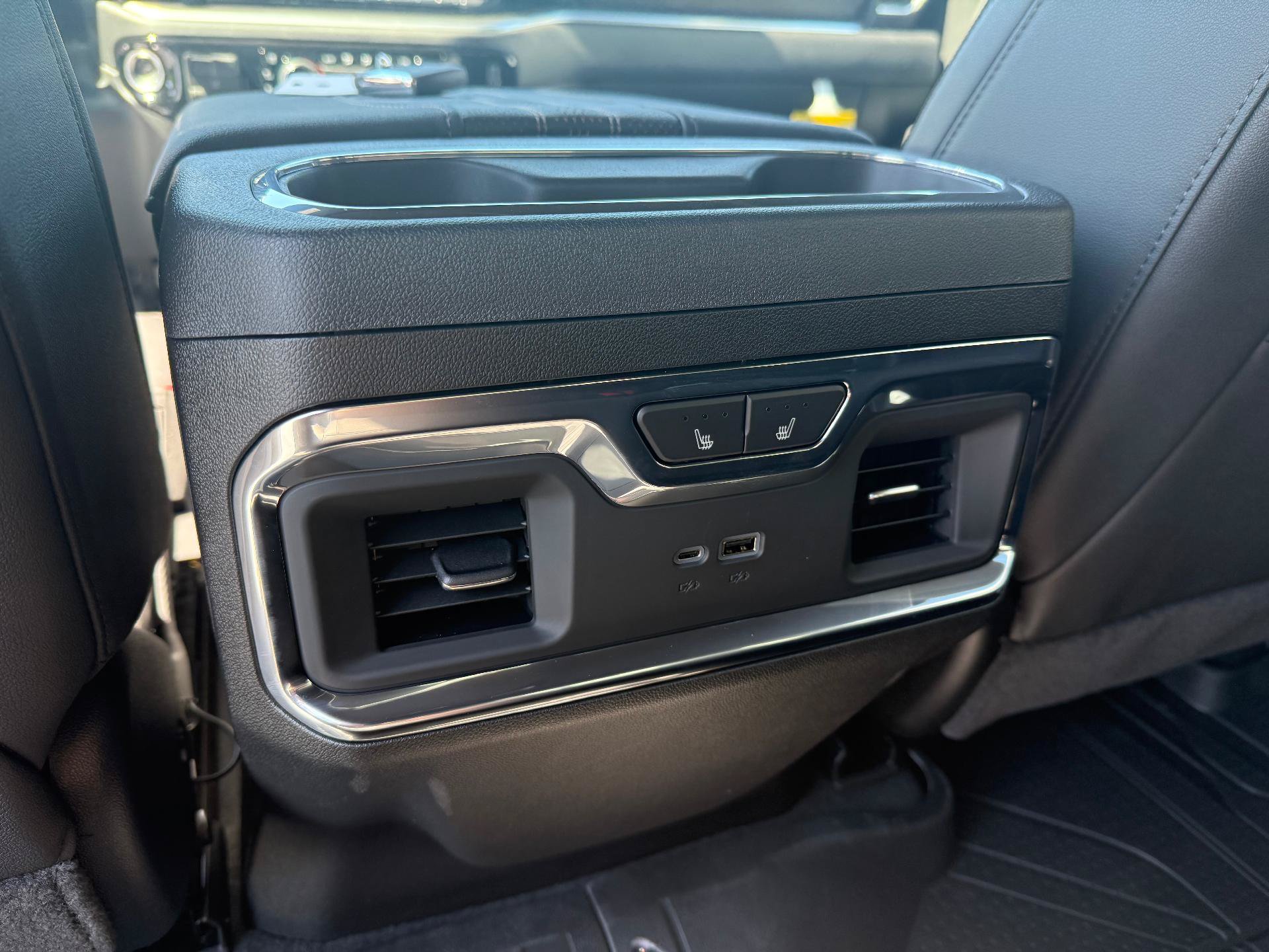 New 2026 Chevrolet Silverado 1500 High Country AWD/4WD image 23