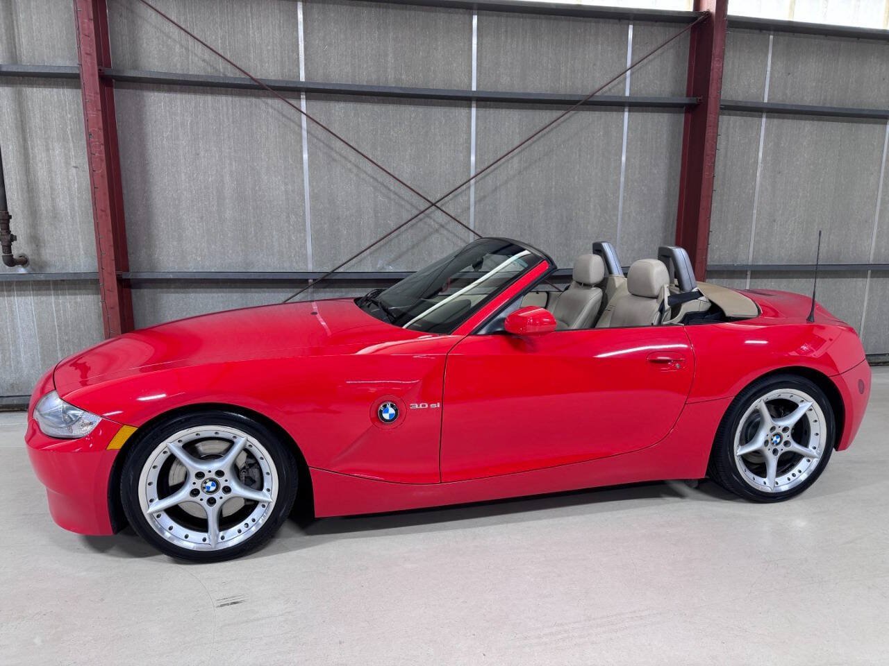 Used 2007 BMW Z4 3.0si RWD image 5