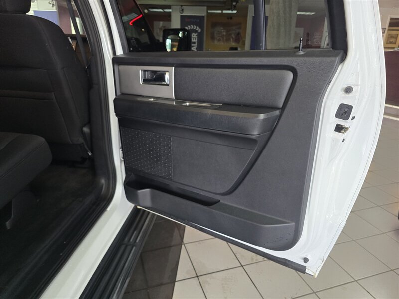 Used 2017 Ford Expedition EL XLT AWD/4WD image 20