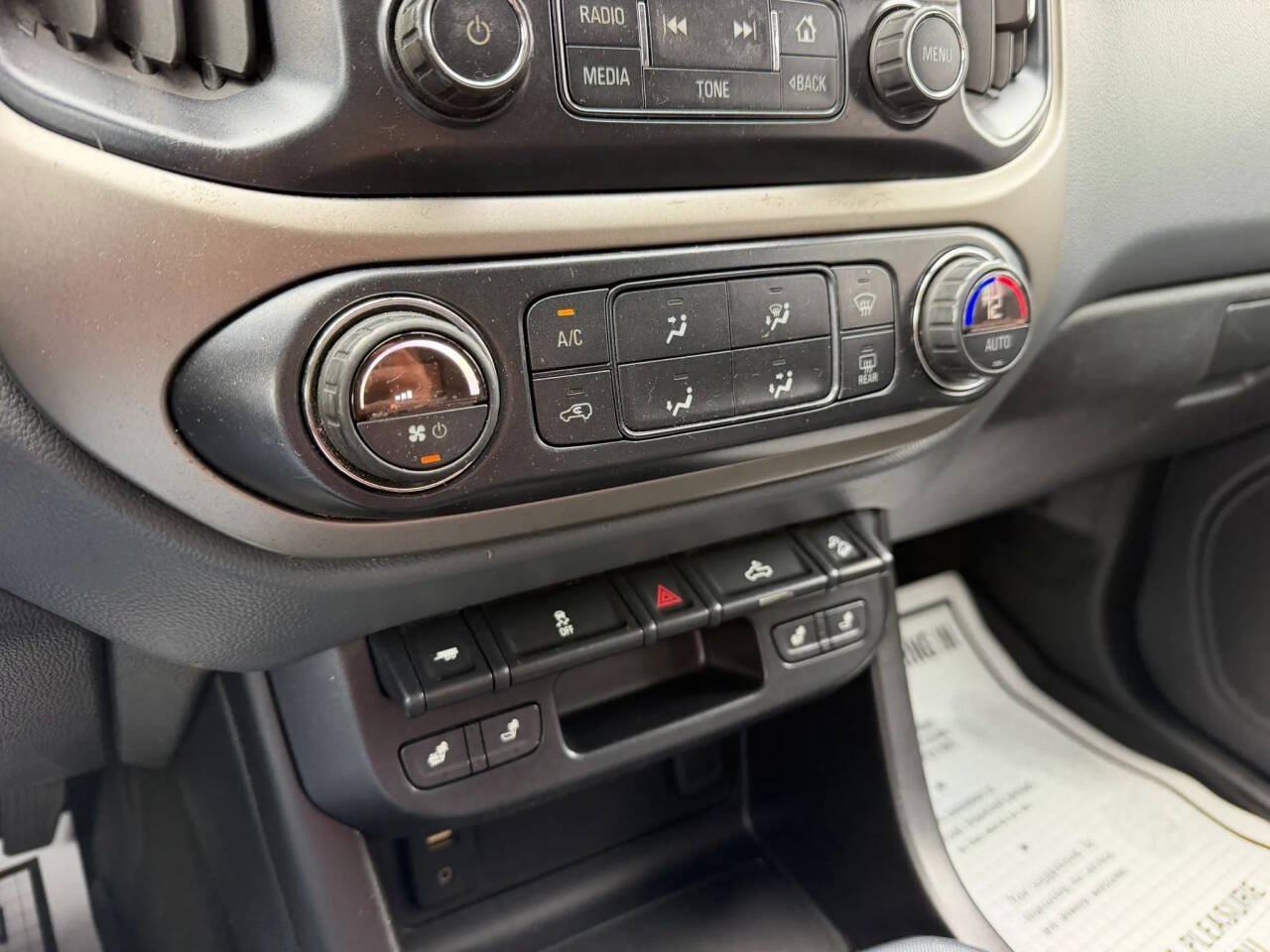 Used 2016 Chevrolet Colorado Z71 AWD/4WD image 19