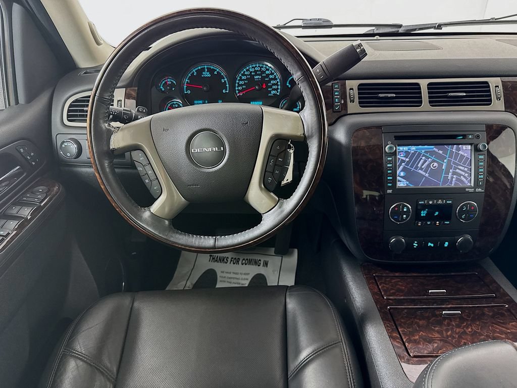 Used 2013 GMC Yukon Denali RWD image 27