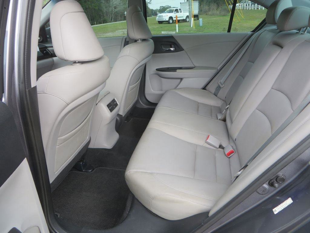 Used 2013 Honda Accord EX-L image 25