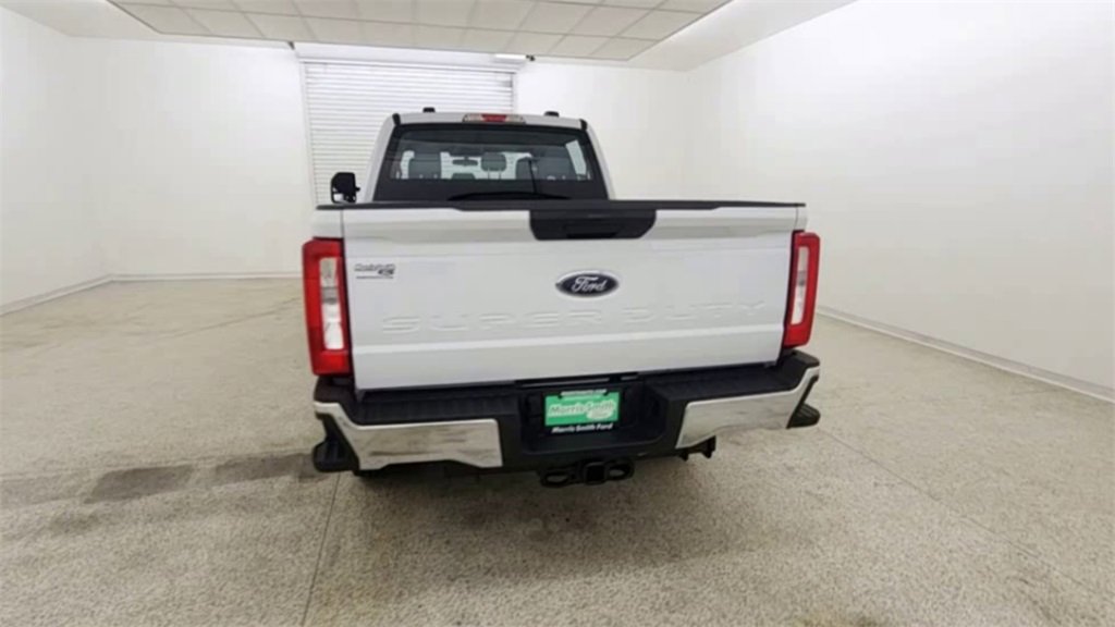 New 2025 Ford F350 XL w/ XL Chrome Package image 7