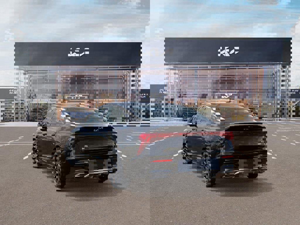 New 2026 Kia K5 GT-Line image 4