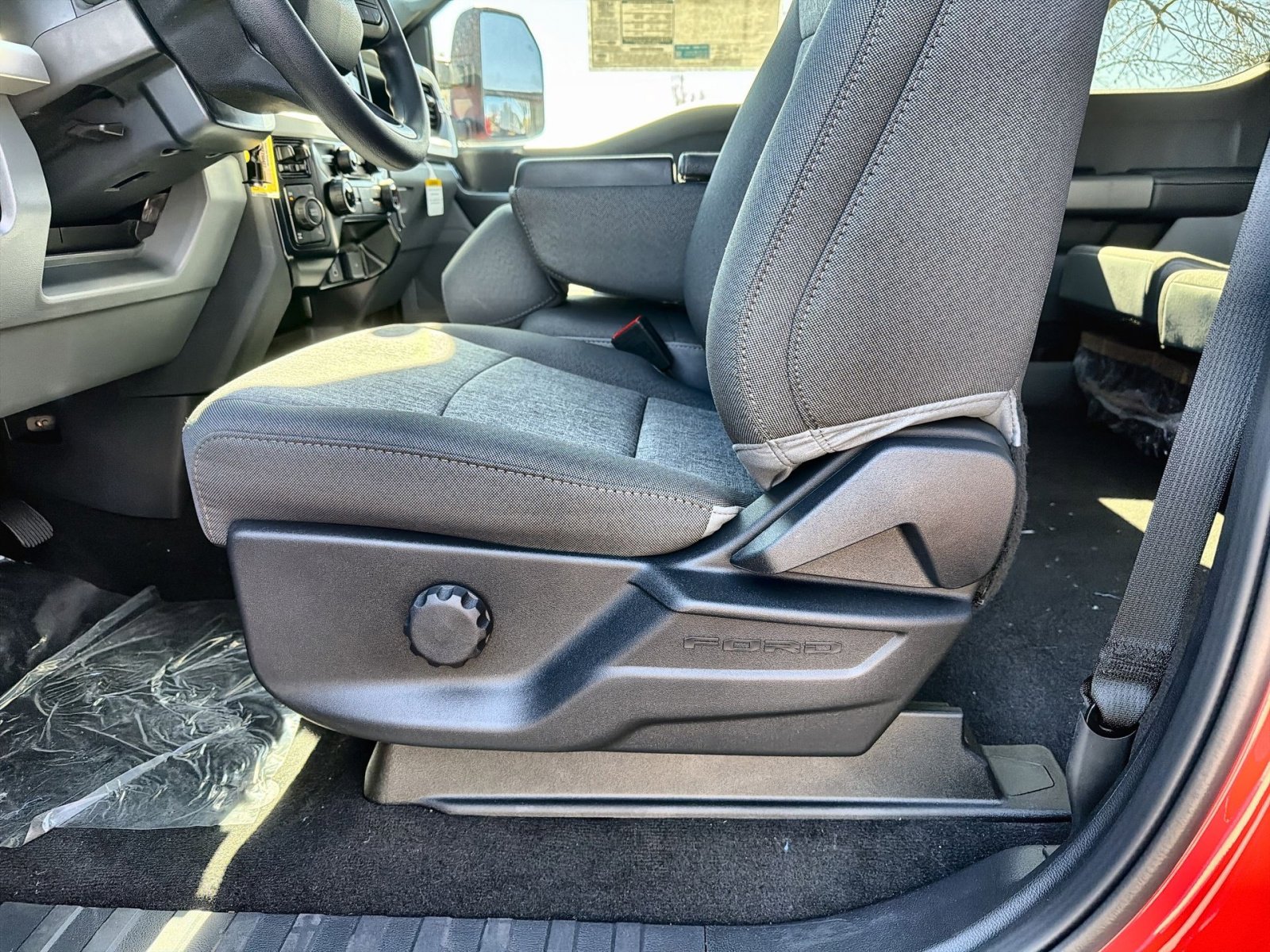 New 2026 Ford F250 XL w/ STX Appearance Package AWD/4WD image 24