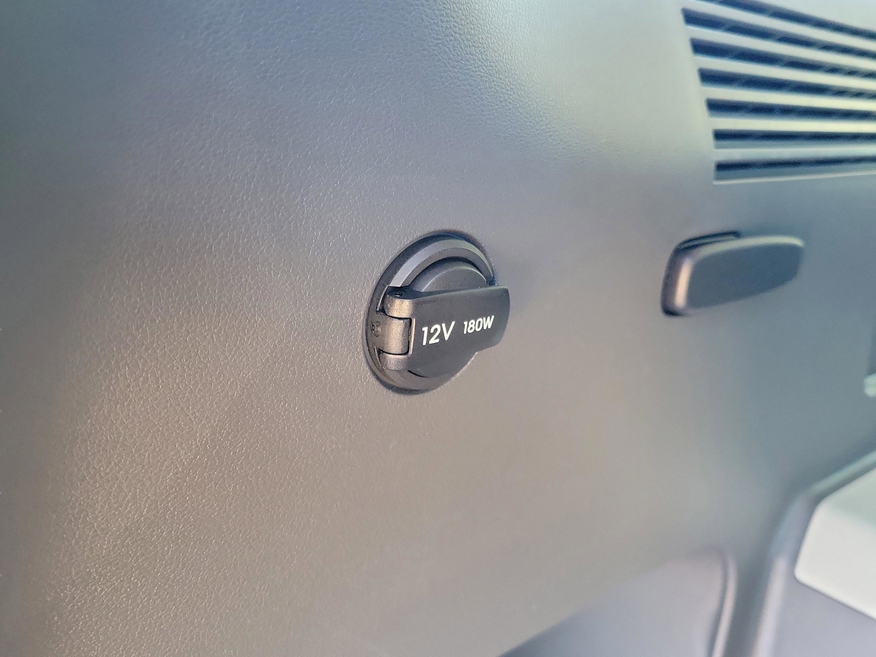 New 2026 Hyundai Santa Fe SE image 6