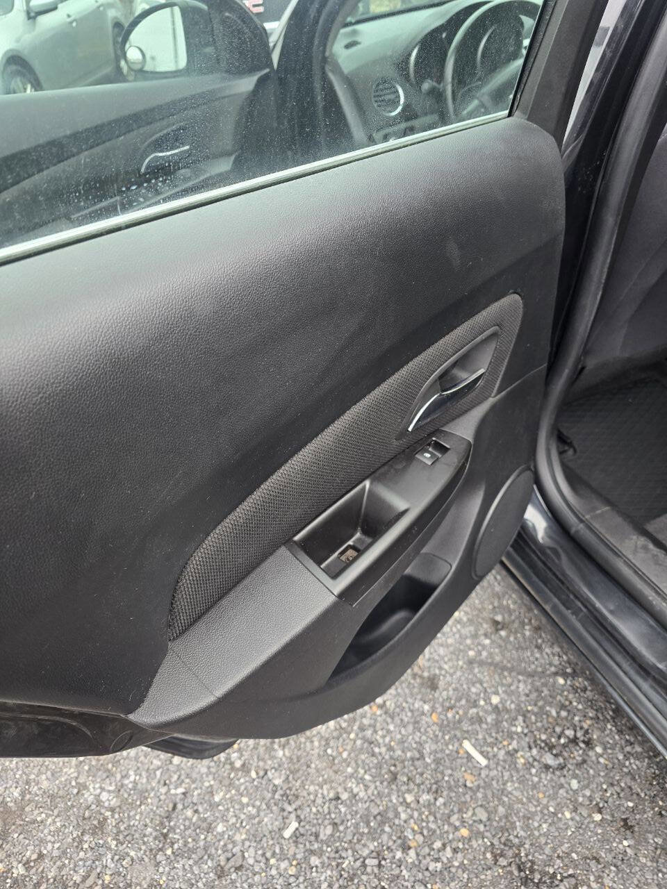 Used 2014 Chevrolet Cruze LT image 15