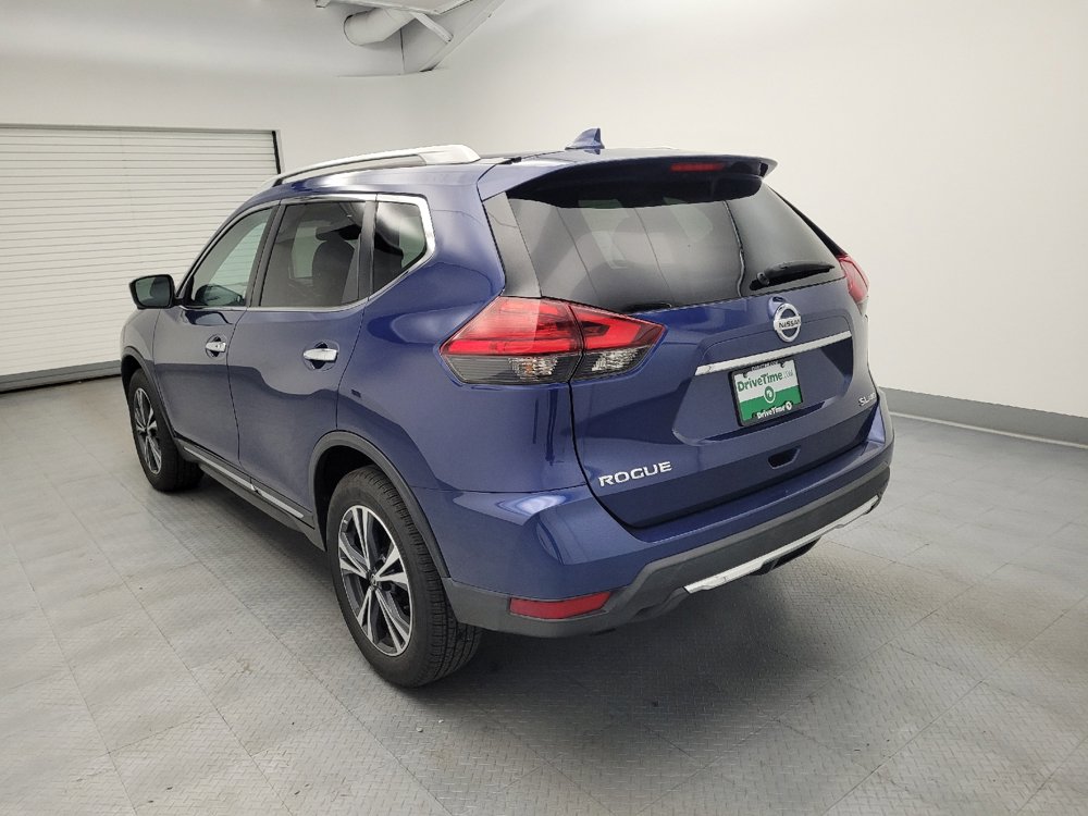 Used 2017 Nissan Rogue SL w/ SL Premium Package AWD/4WD image 5