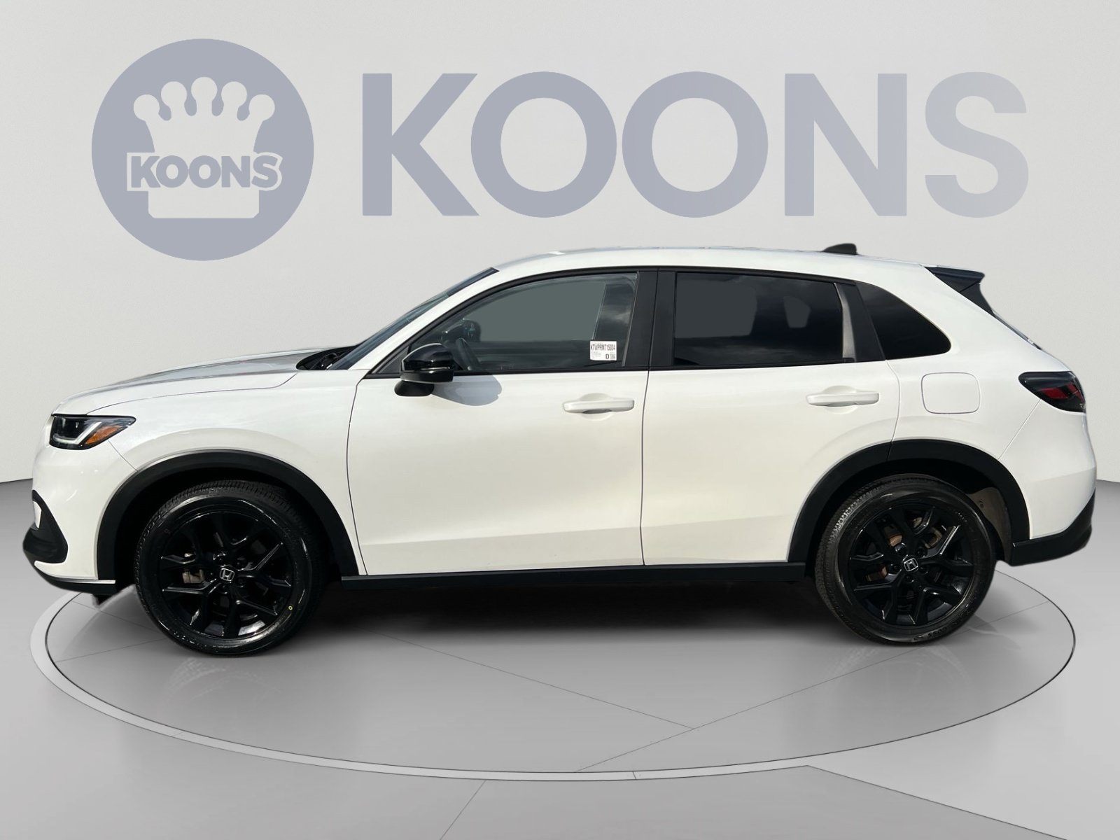 Used 2024 Honda HR-V Sport image 2