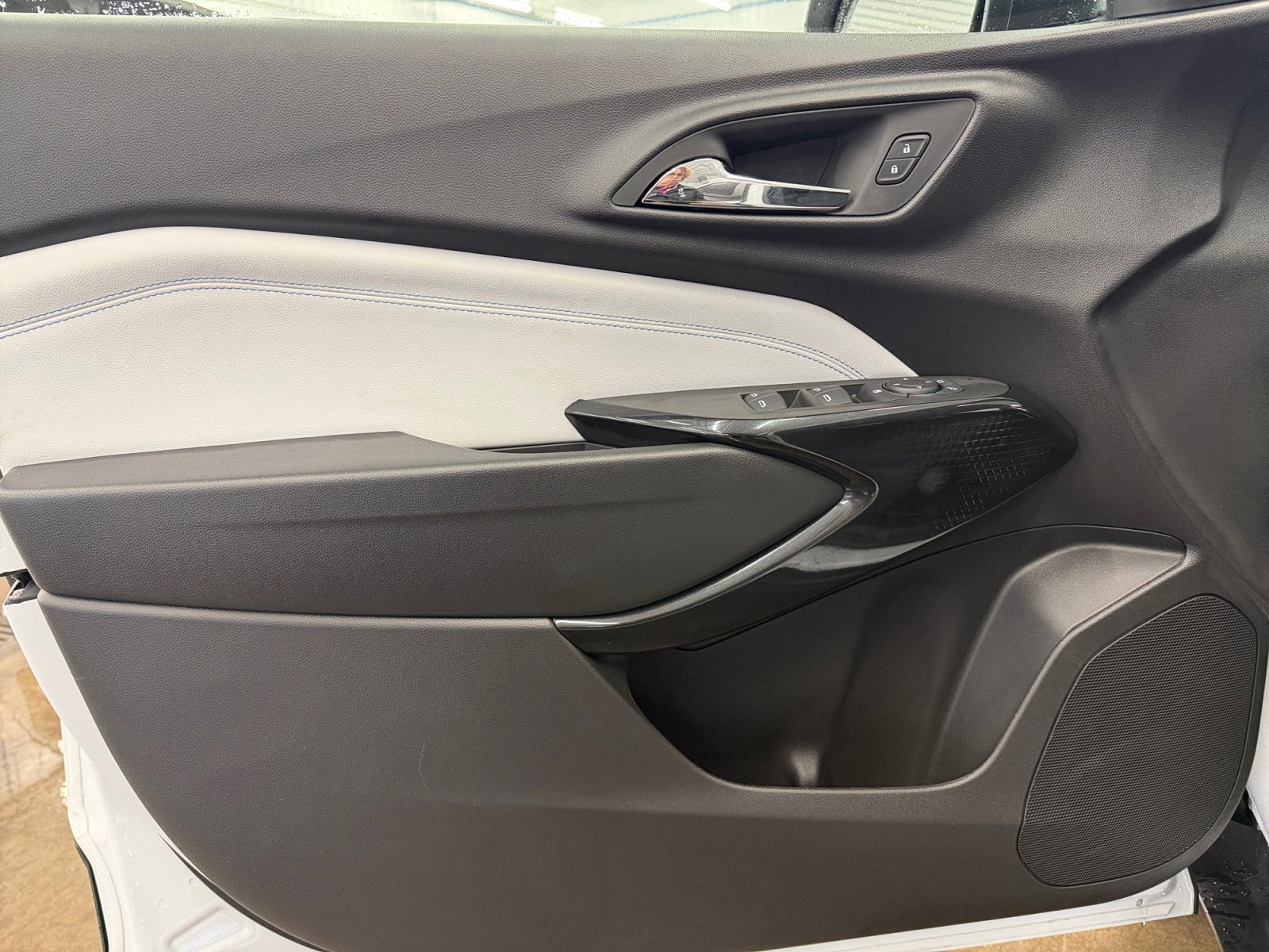 New 2026 Chevrolet Trax LT image 21