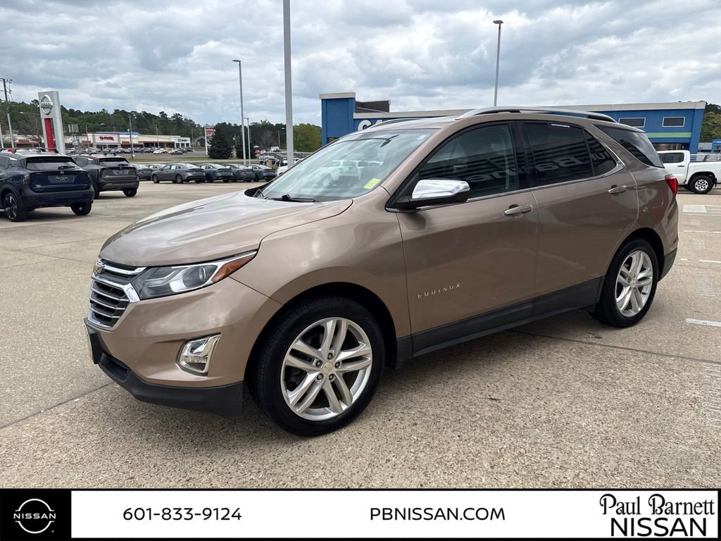 Used 2018 Chevrolet Equinox Premier image 2