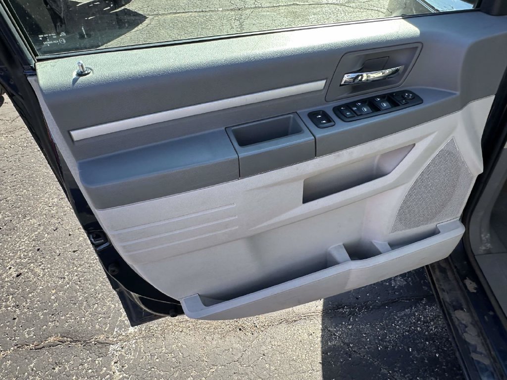 Used 2008 Dodge Grand Caravan SXT FWD image 15