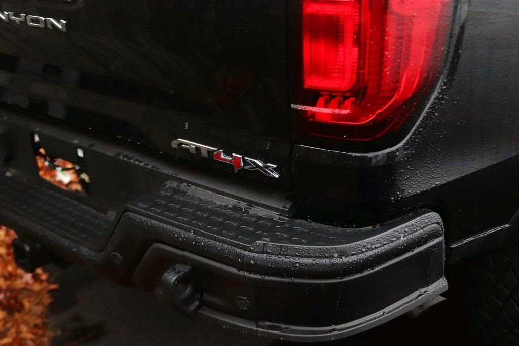 New 2024 GMC Canyon AT4X w/ AT4X AEV Edition image 5