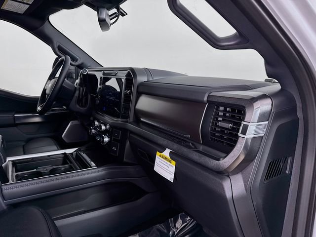 New 2026 Ford F450 Platinum image 31