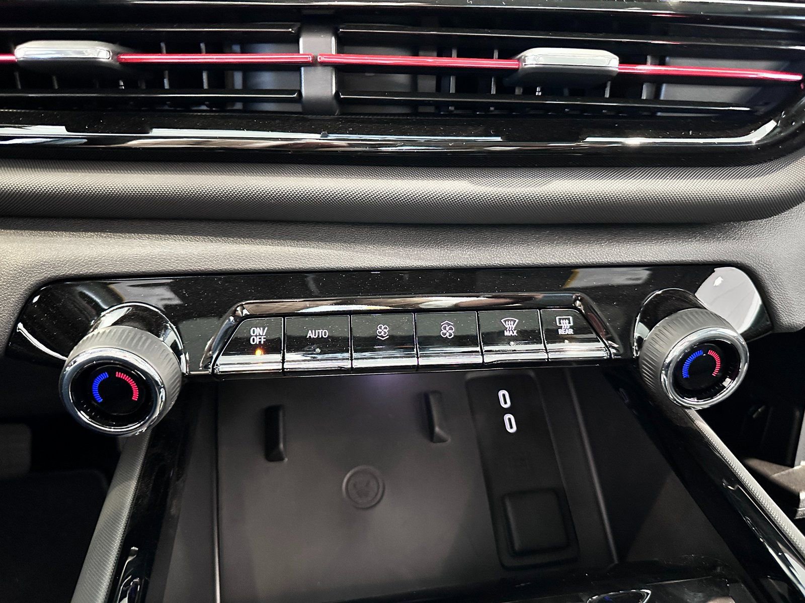 New 2024 Chevrolet Silverado EV RST AWD/4WD image 21
