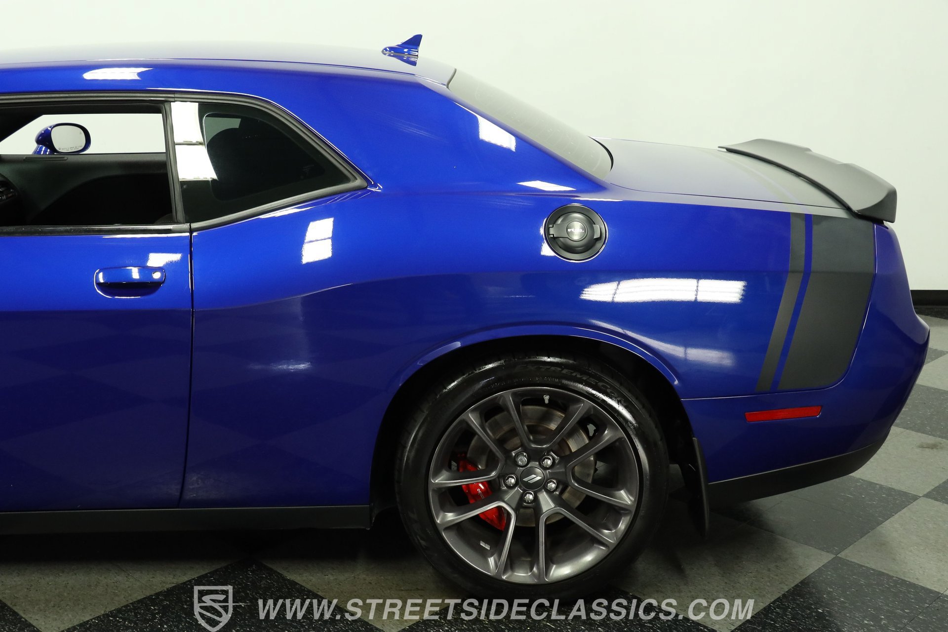 Used 2022 Dodge Challenger R/T Scat Pack w/ Driver Convenience Group RWD image 24