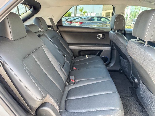 Certified 2023 Hyundai Ioniq 5 SEL w/ Cargo Package AWD/4WD image 18