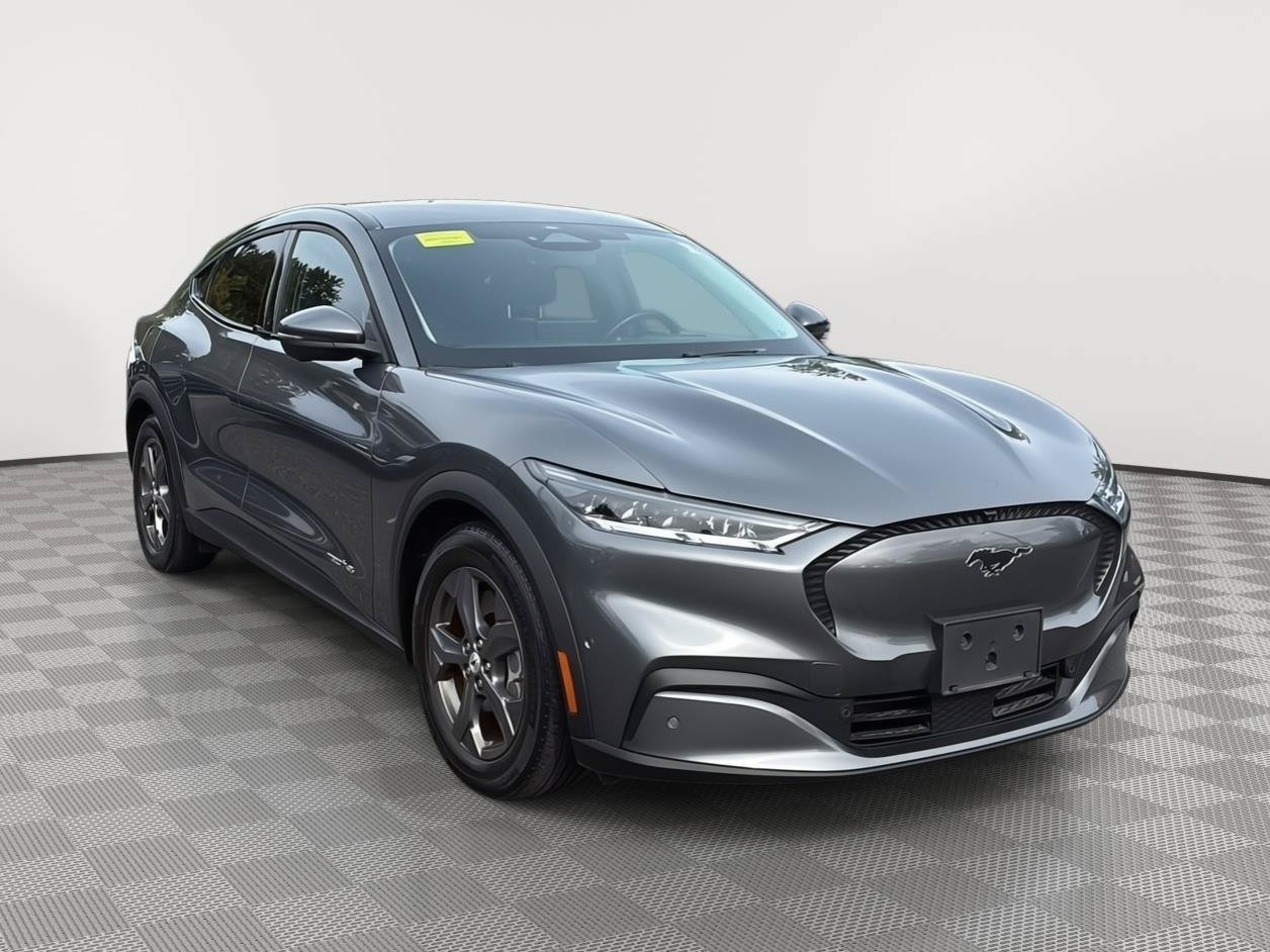 Used 2021 Ford Mustang Mach-E Select w/ Comfort/Technology Package AWD/4WD image 3