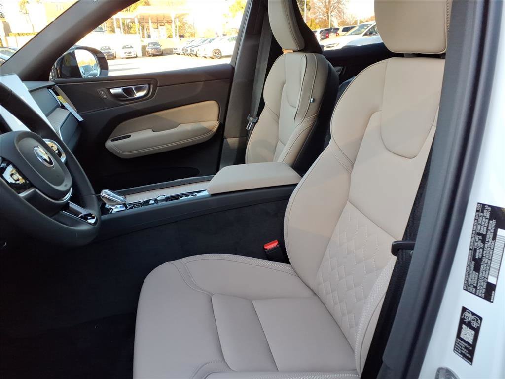 New 2026 Volvo XC60 B5 Plus w/ Protection Package Premier image 14