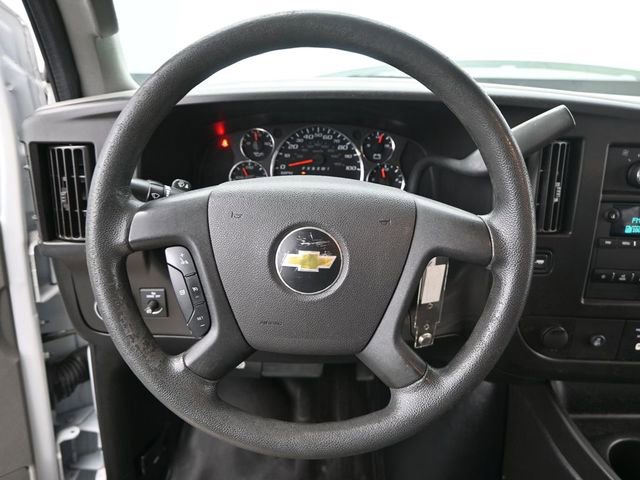 Used 2020 Chevrolet Express 2500 w/ Driver Convenience Package image 5