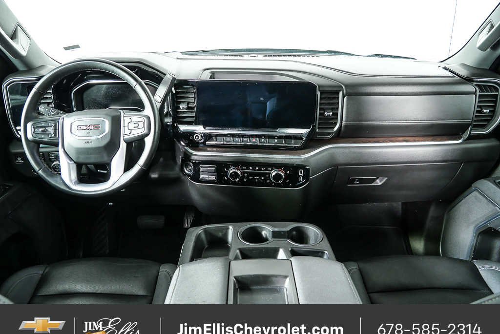 Certified 2025 GMC Sierra 1500 SLT AWD/4WD image 18