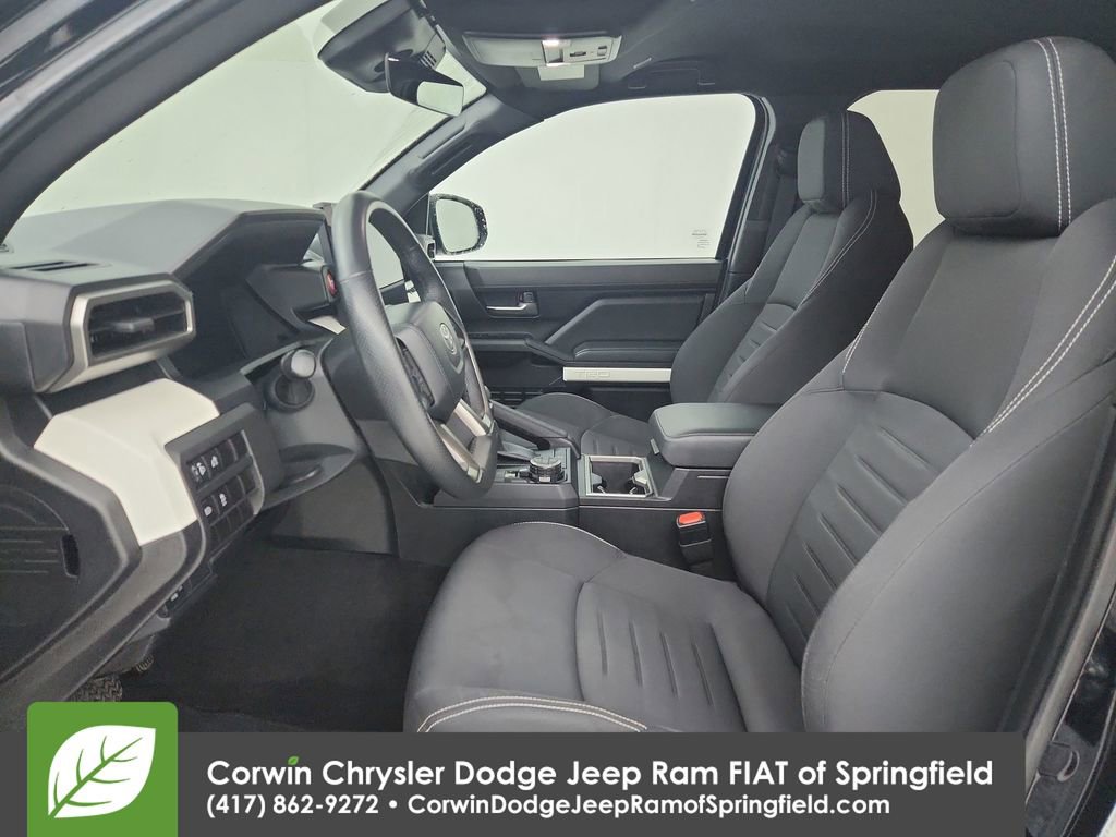 Used 2024 Toyota Tacoma TRD Off-Road image 11