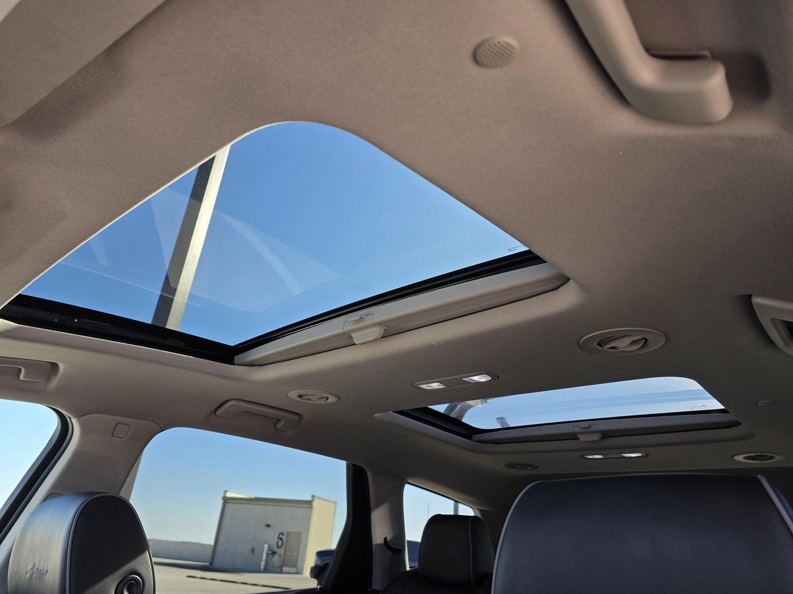 Used 2020 Buick Enclave Avenir w/ Avenir Technology Package image 22