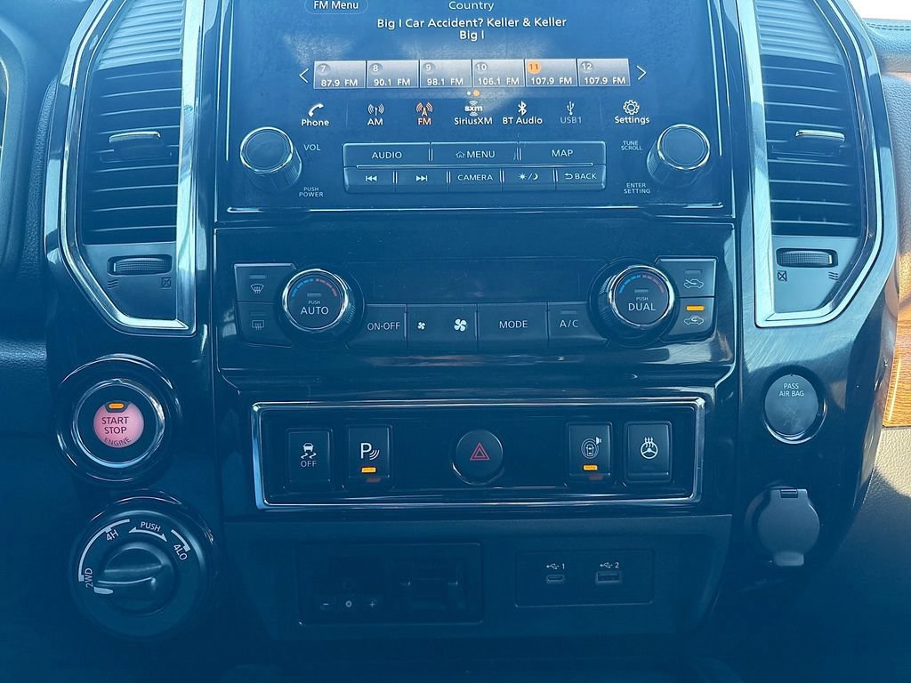 Used 2022 Nissan Titan Platinum Reserve w/ Moonroof Package AWD/4WD image 15