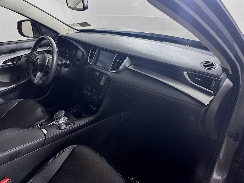 Used 2022 INFINITI QX50 Essential w/ Cargo Package image 32