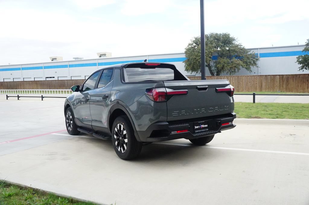 New 2026 Hyundai Santa Cruz SE FWD image 5