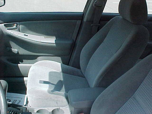 Used 2005 Toyota Corolla LE FWD image 17