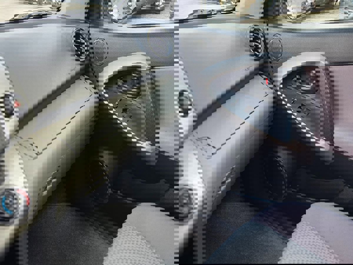 Used 2006 Toyota RAV4 2WD image 42