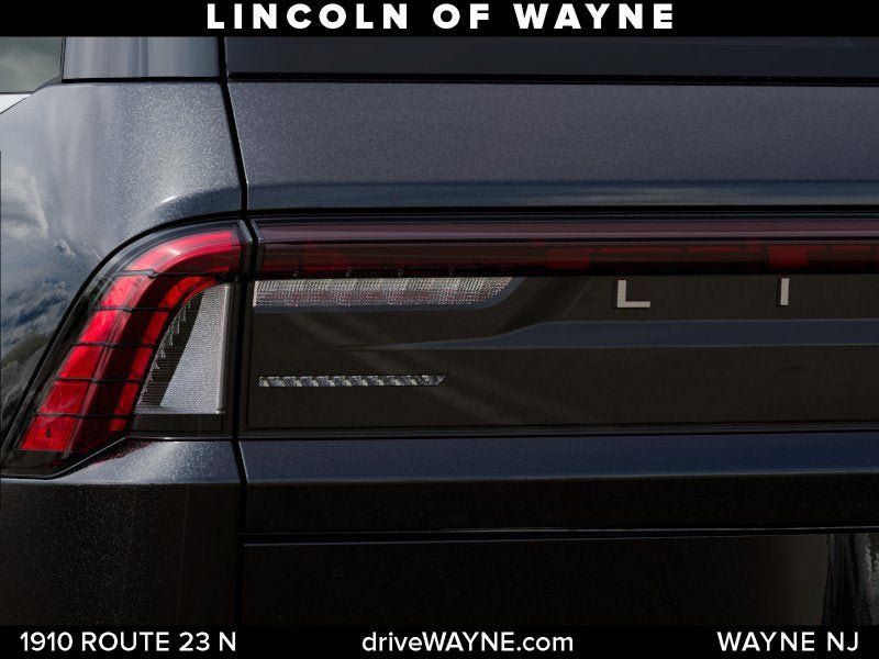 New 2027 Lincoln Navigator Reserve AWD/4WD image 22