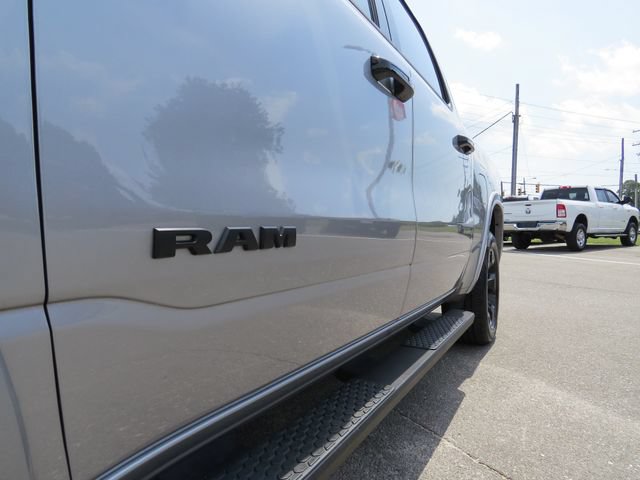 Used 2025 RAM 1500 Big Horn AWD/4WD image 13