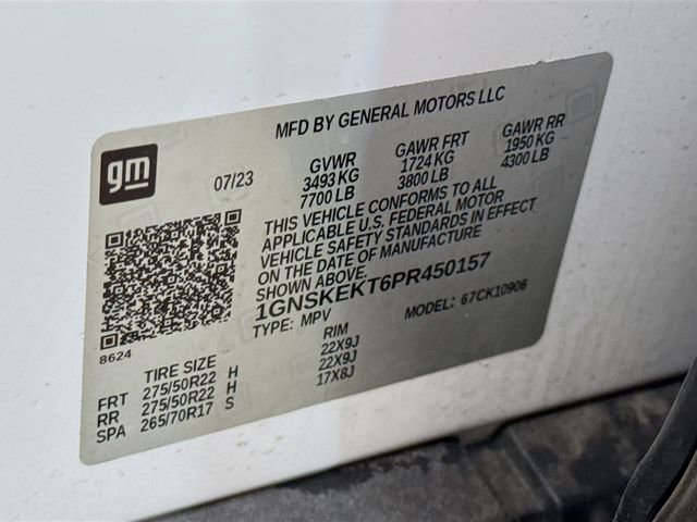 Used 2023 Chevrolet Suburban RST w/ Luxury Package image 38