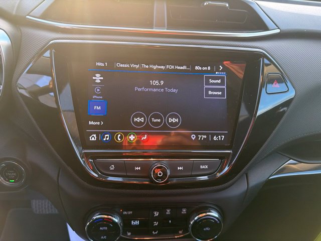 Used 2022 Chevrolet TrailBlazer LT w/ Convenience Package FWD image 24