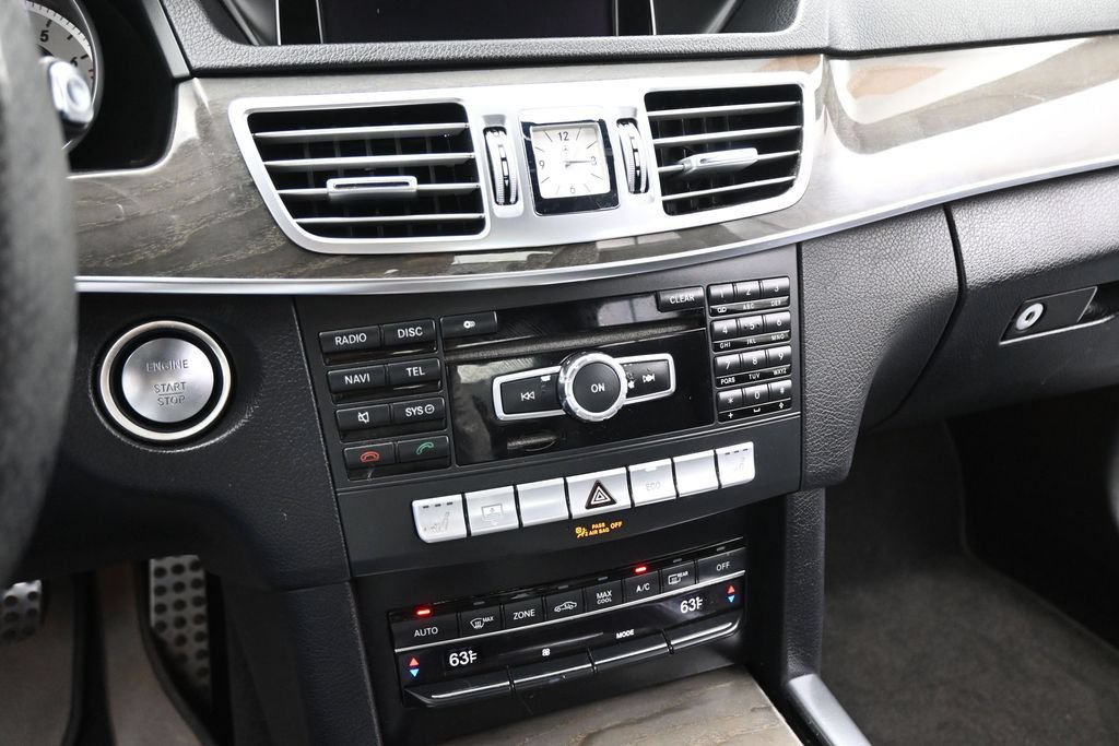 Used 2014 Mercedes-Benz E 350 Sedan image 15