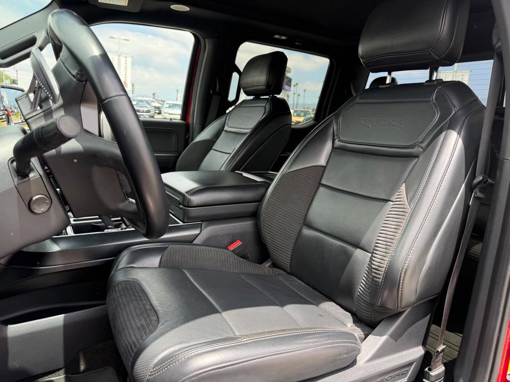 Used 2022 Ford F150 Raptor w/ Equipment Group 801A High AWD/4WD image 5
