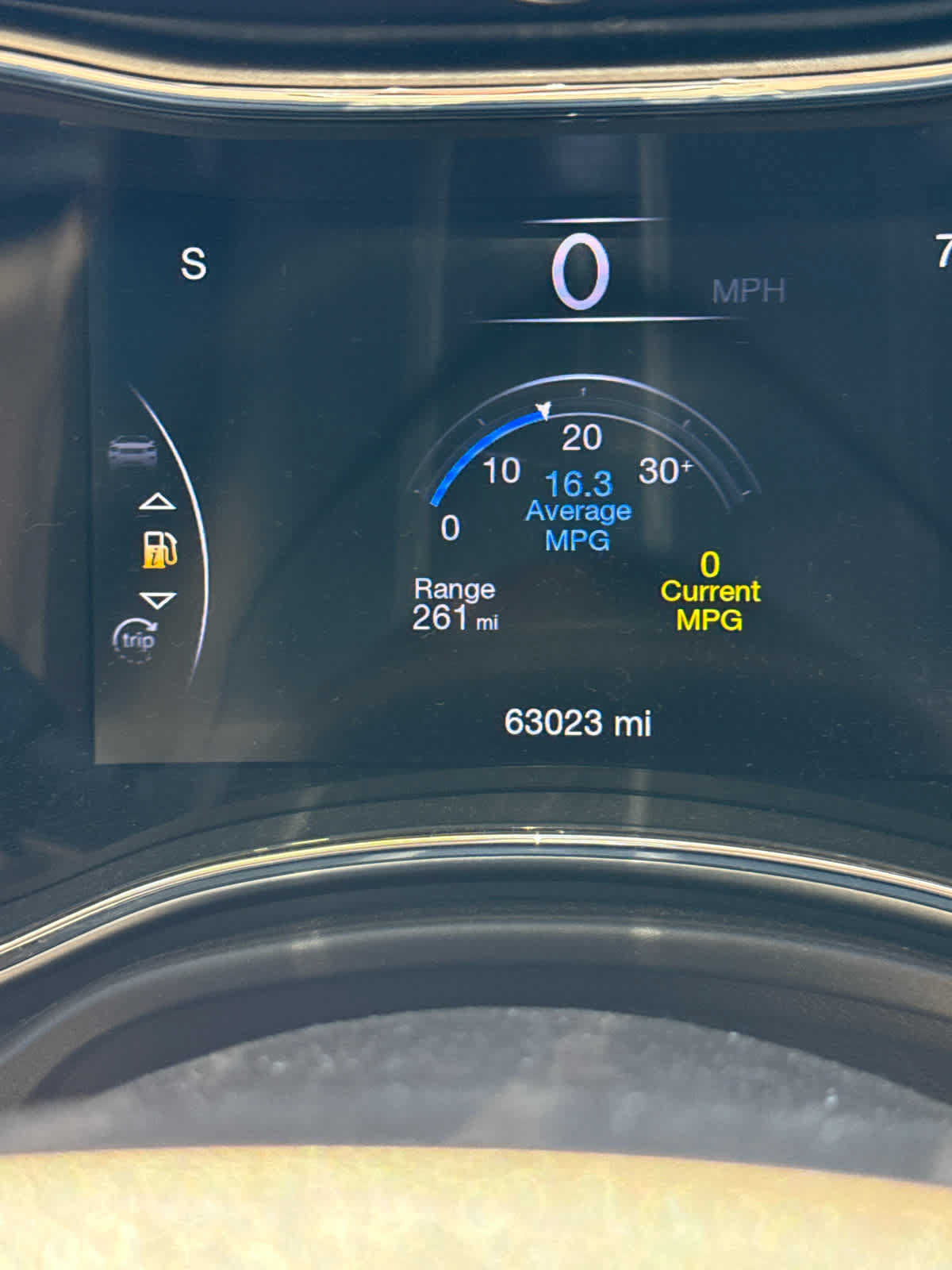 Used 2018 Jeep Grand Cherokee Overland AWD/4WD image 10