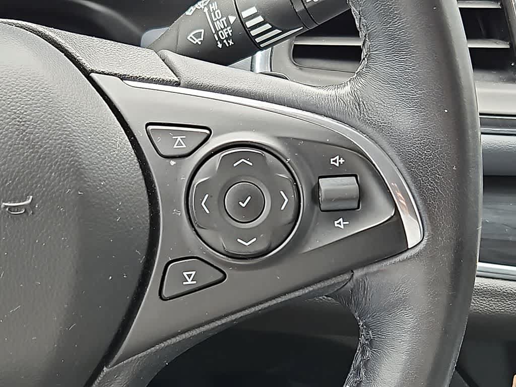 Used 2020 Buick Enclave Premium w/ Surround and Sites Package FWD image 22