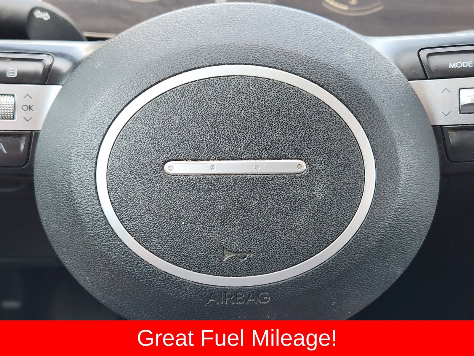 Used 2025 Hyundai Tucson SE FWD image 35