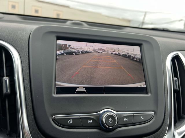 Used 2024 Chevrolet Equinox LT image 28