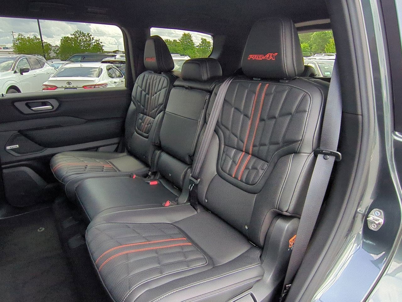 New 2025 Nissan Armada PRO-4X AWD/4WD image 28