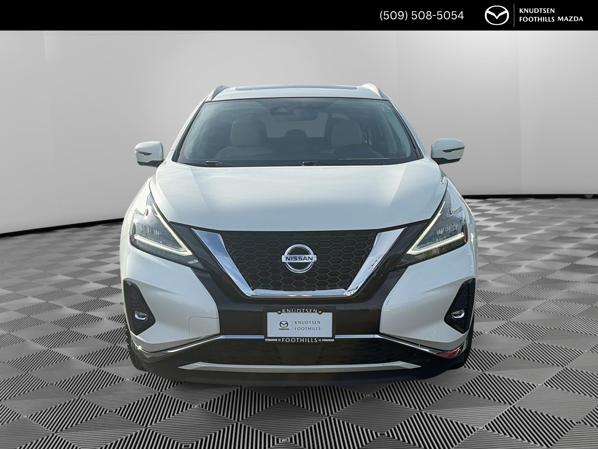 Used 2020 Nissan Murano Platinum AWD/4WD image 2