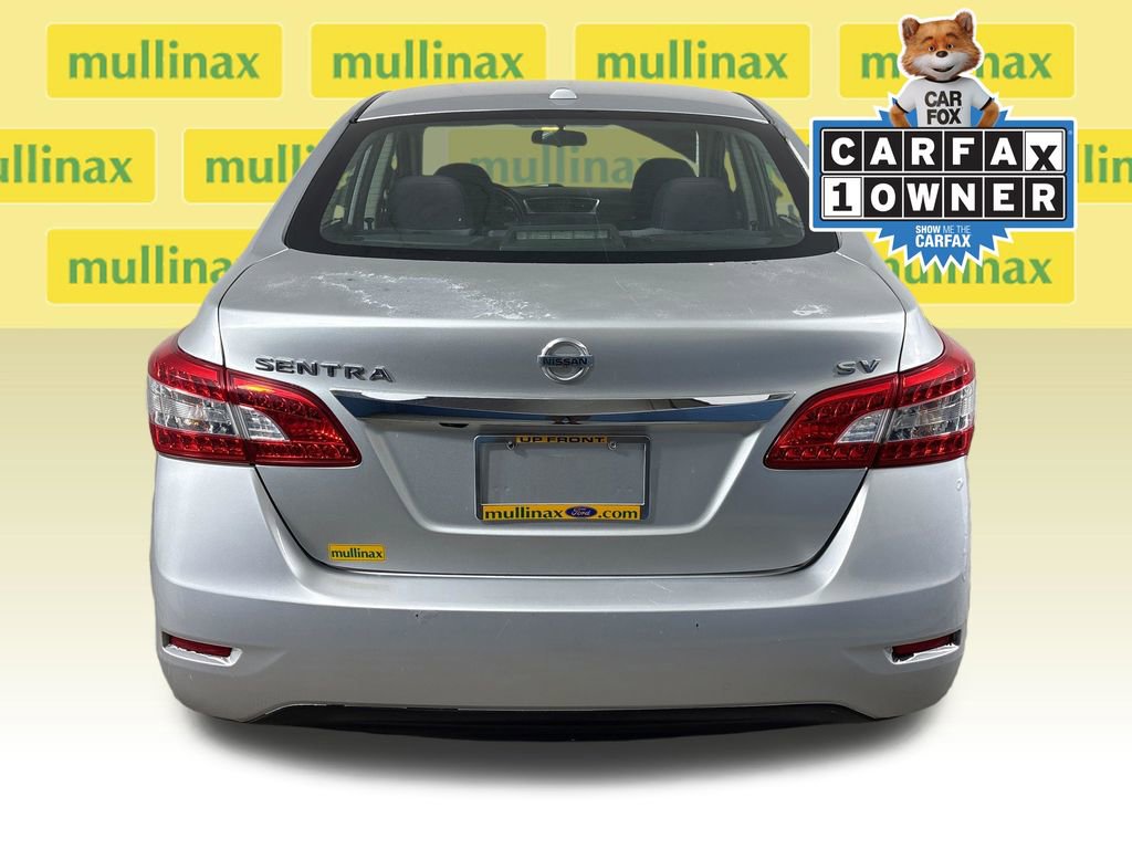 Used 2015 Nissan Sentra SV FWD image 9