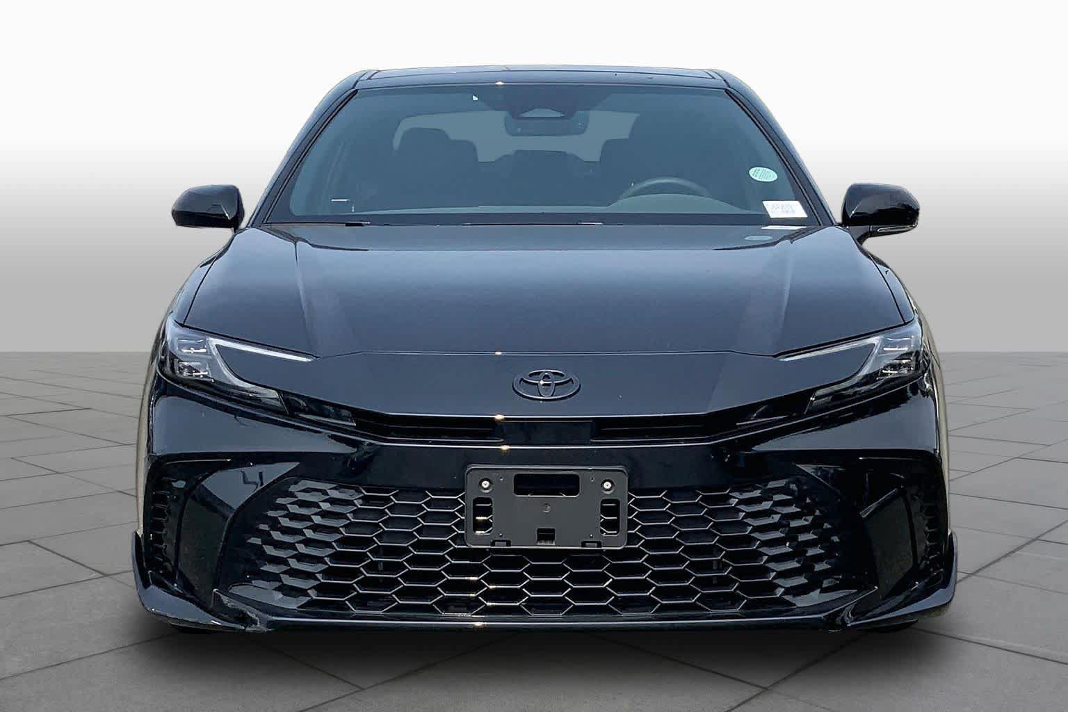 Used 2026 Toyota Camry XSE AWD/4WD image 4