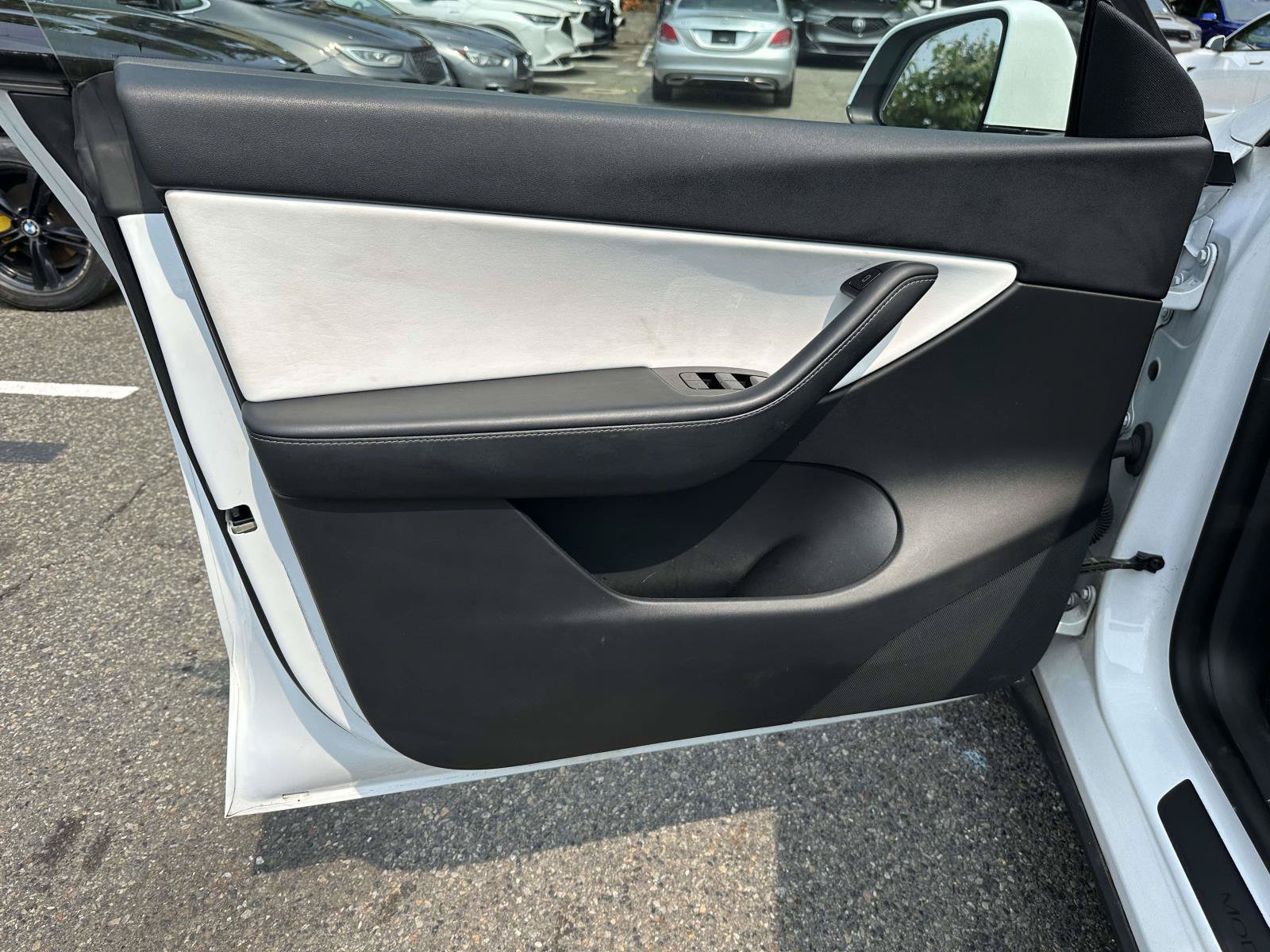 Used 2020 Tesla Model Y Long Range AWD/4WD image 13