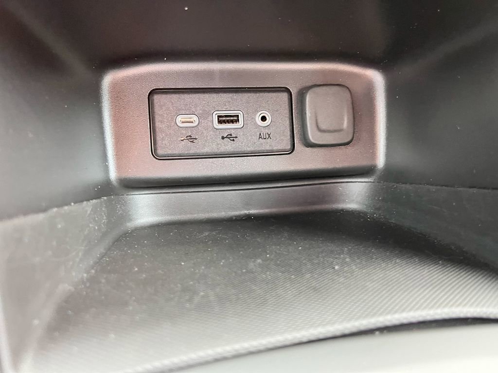 Certified 2023 Chevrolet Equinox RS image 23