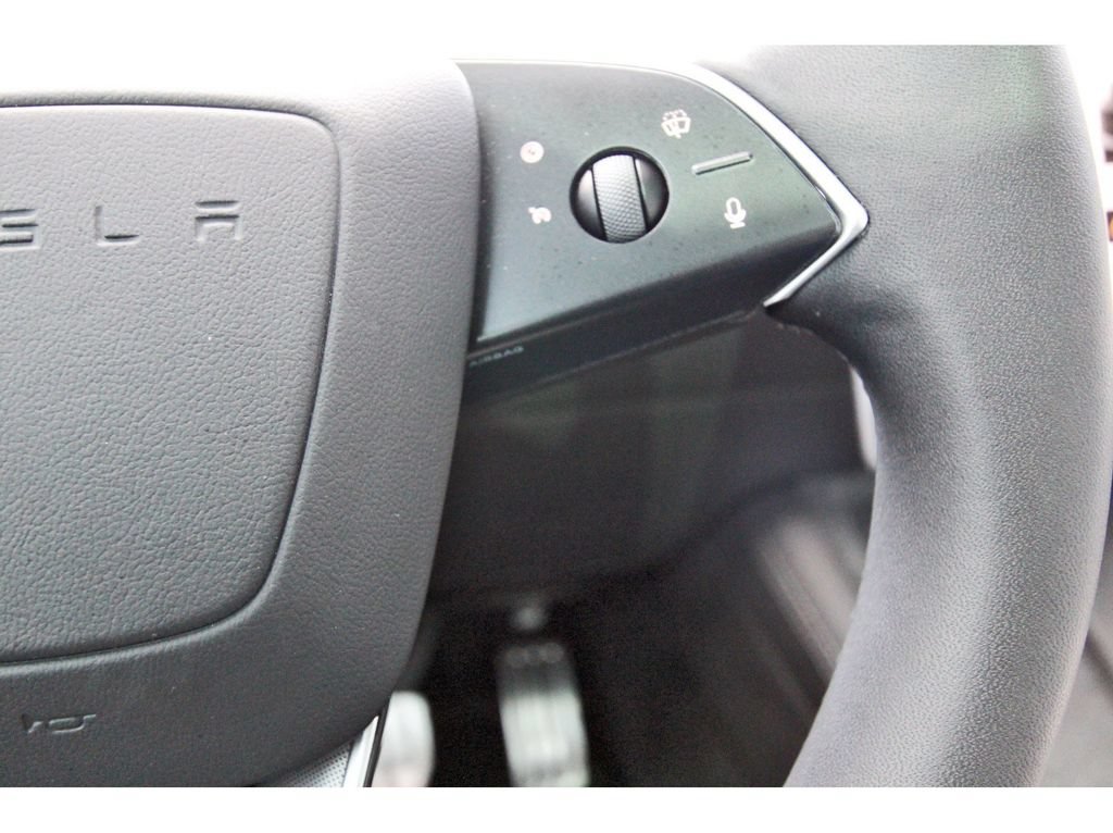 Used 2024 Tesla Model 3 Performance AWD/4WD image 17