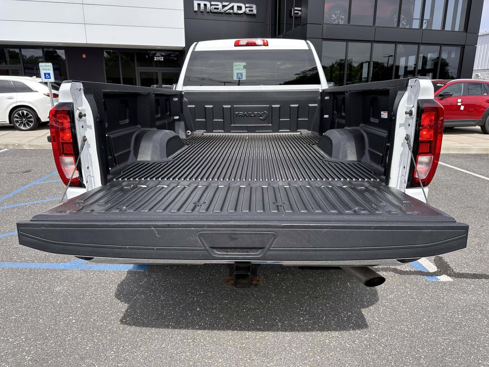 Used 2024 GMC Sierra 3500 Pro w/ Convenience Package AWD/4WD image 7
